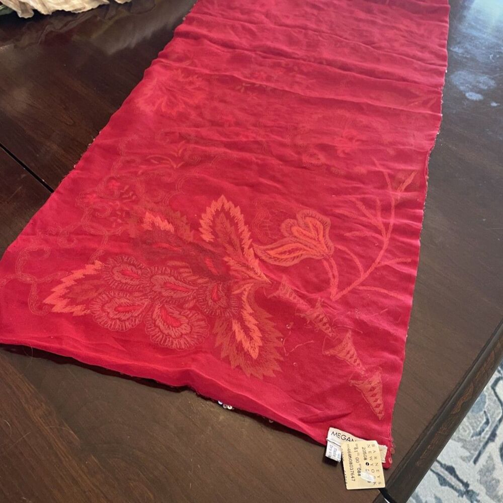Vintage Megan Park England Floral Embroidered 100% Silk Scarf Red Beaded Shawl - Picture 5 of 11